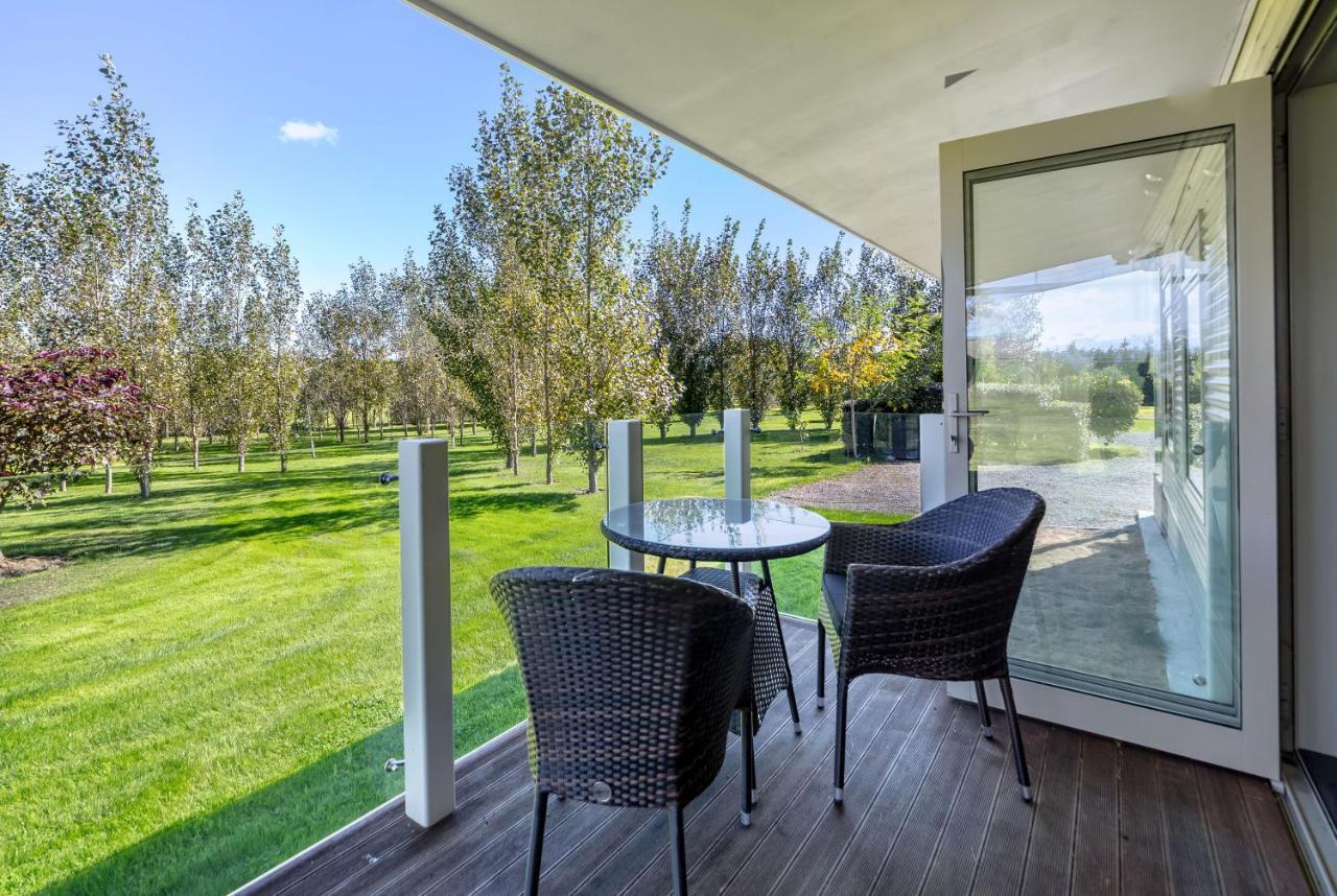 Paradise On Campbell Martinborough Eksteriør billede